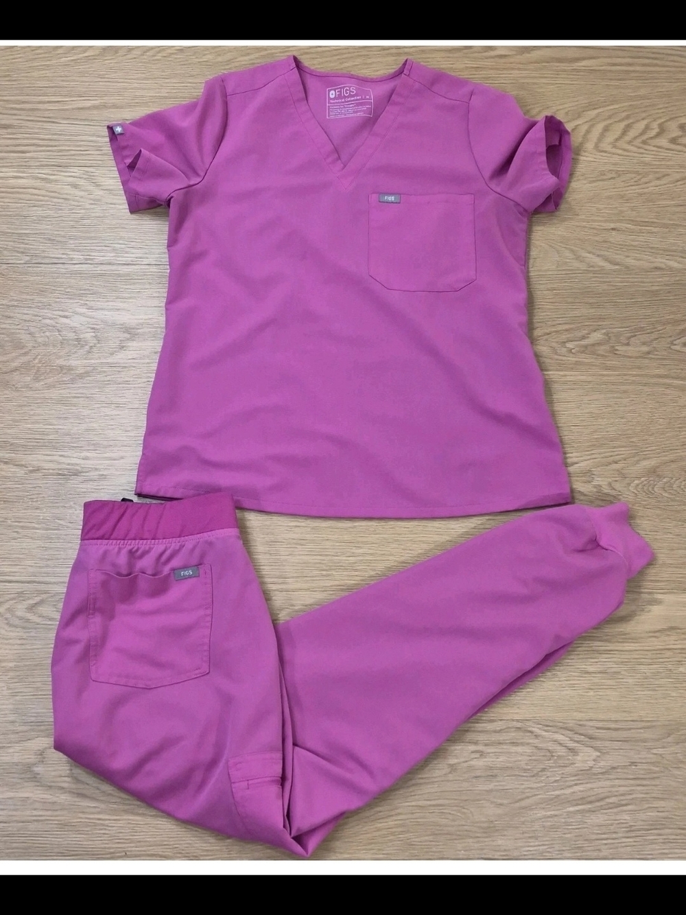 Figs Technical Collection Top in Magenta Medium